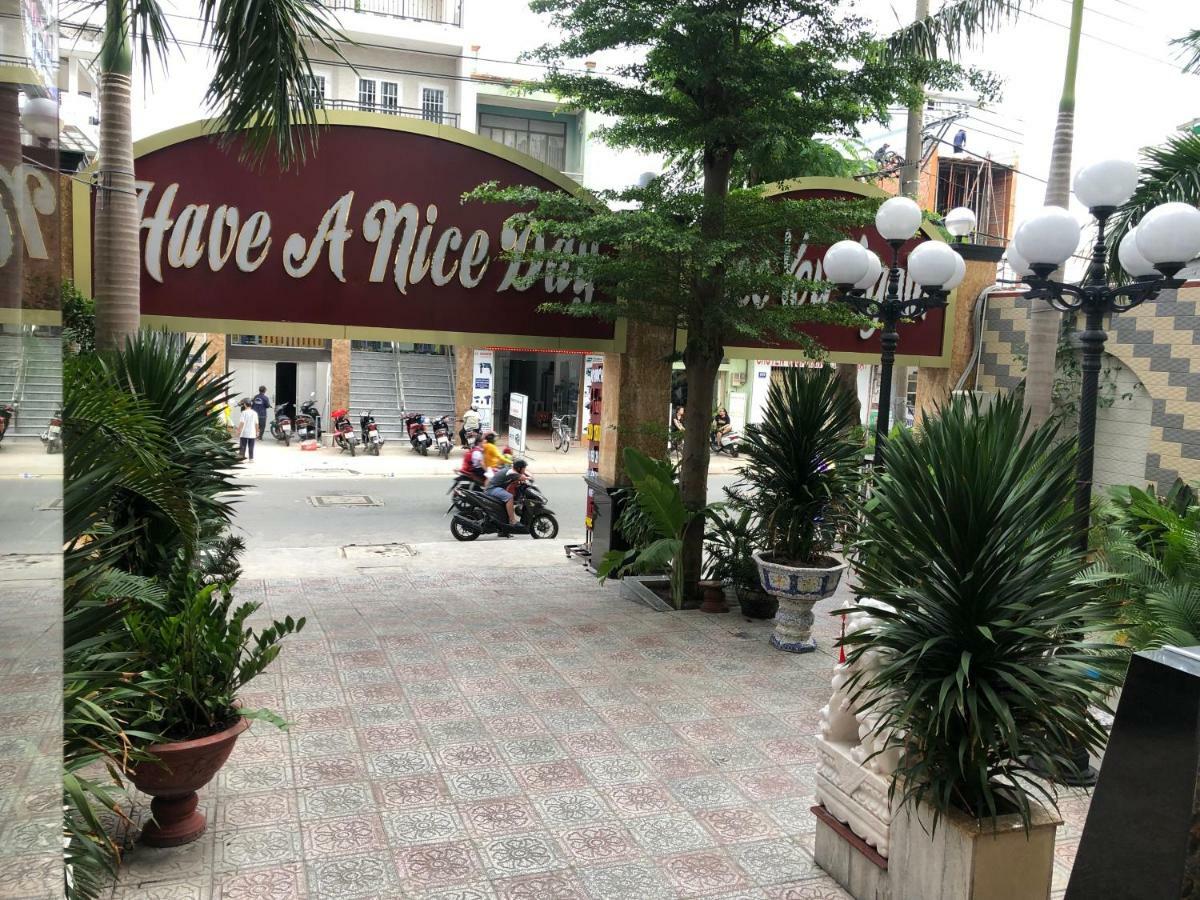 Hoang Quan Hotel Ho Şi Min Exterior foto