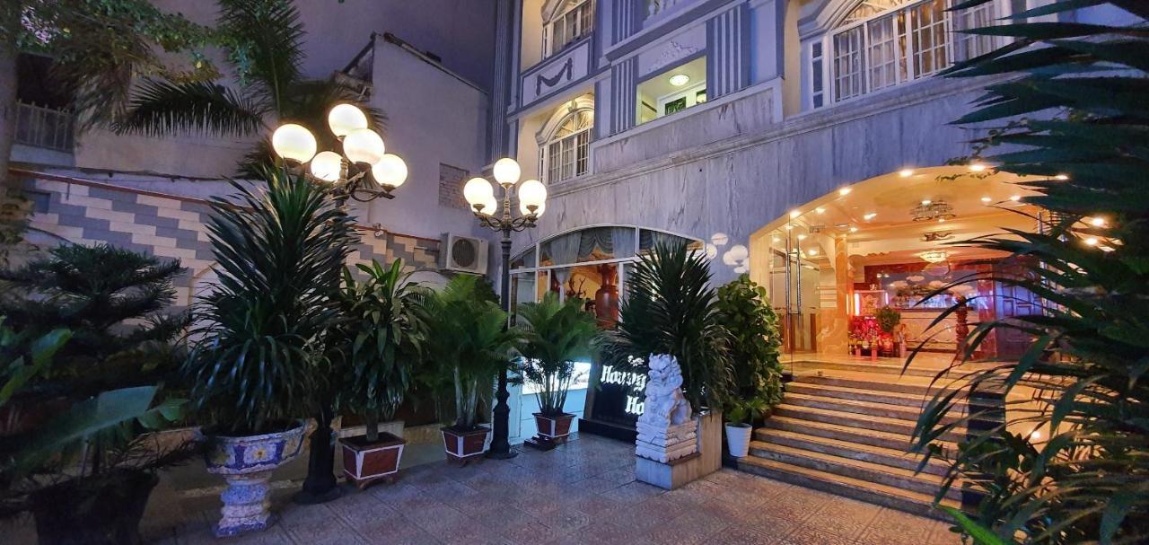 Hoang Quan Hotel Ho Şi Min Exterior foto