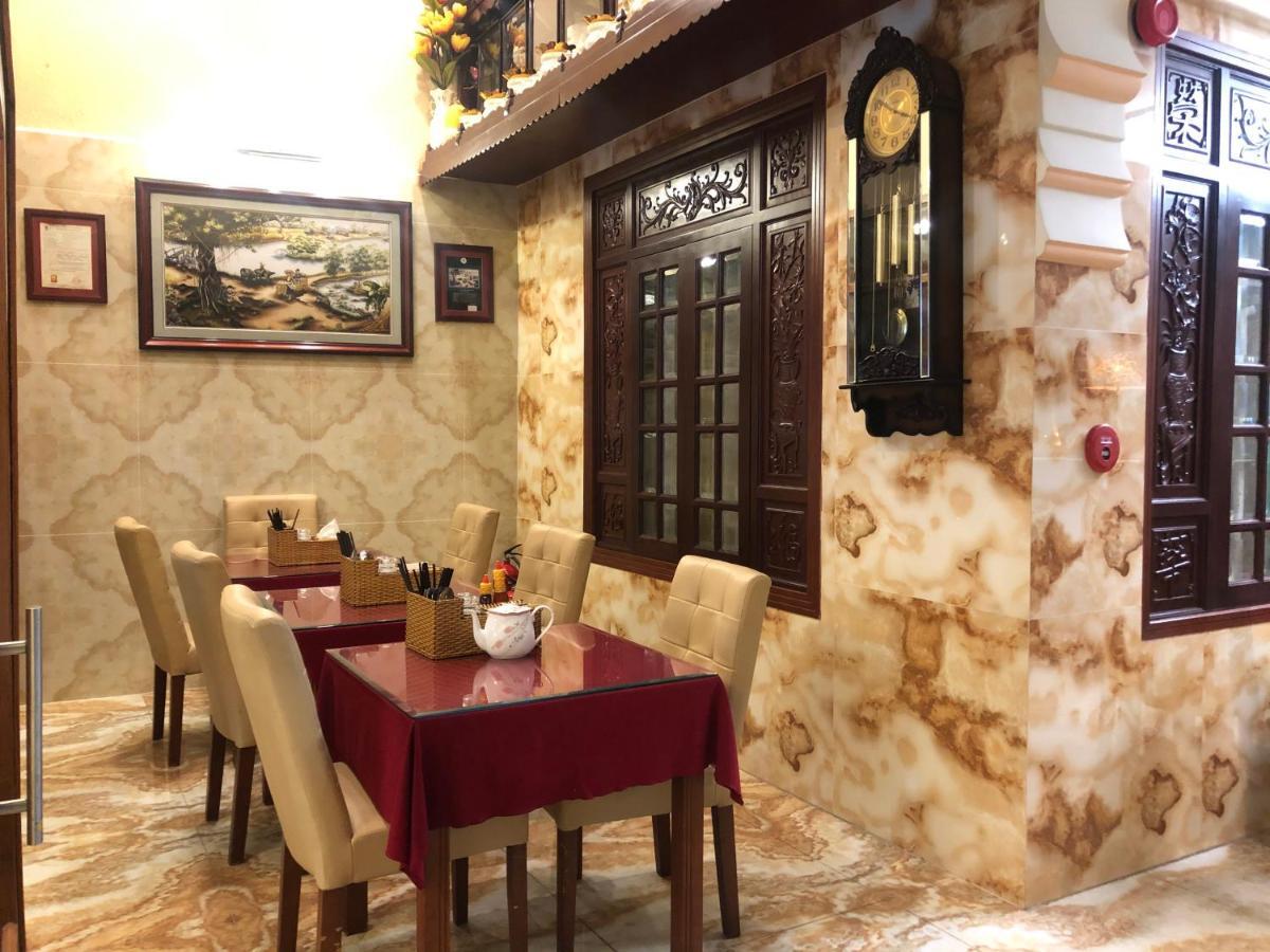 Hoang Quan Hotel Ho Şi Min Exterior foto