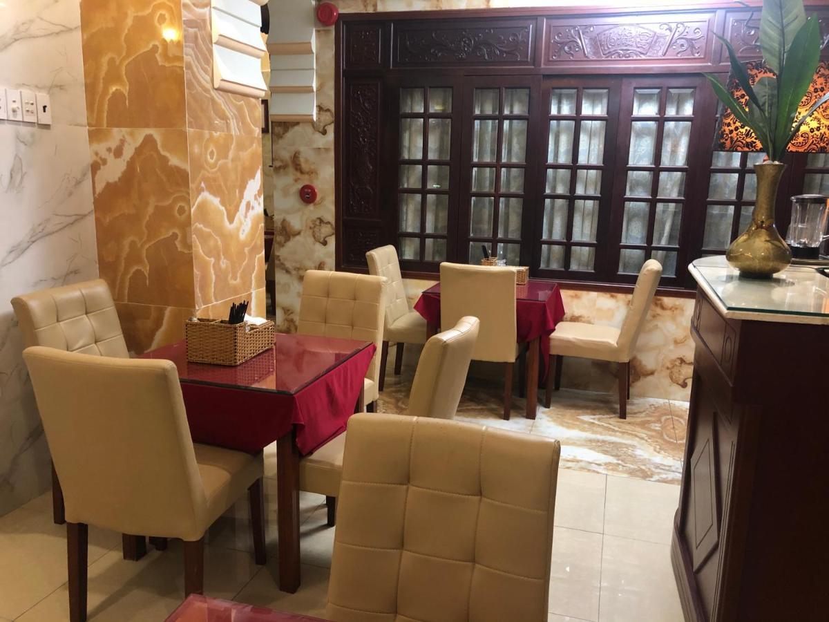 Hoang Quan Hotel Ho Şi Min Exterior foto